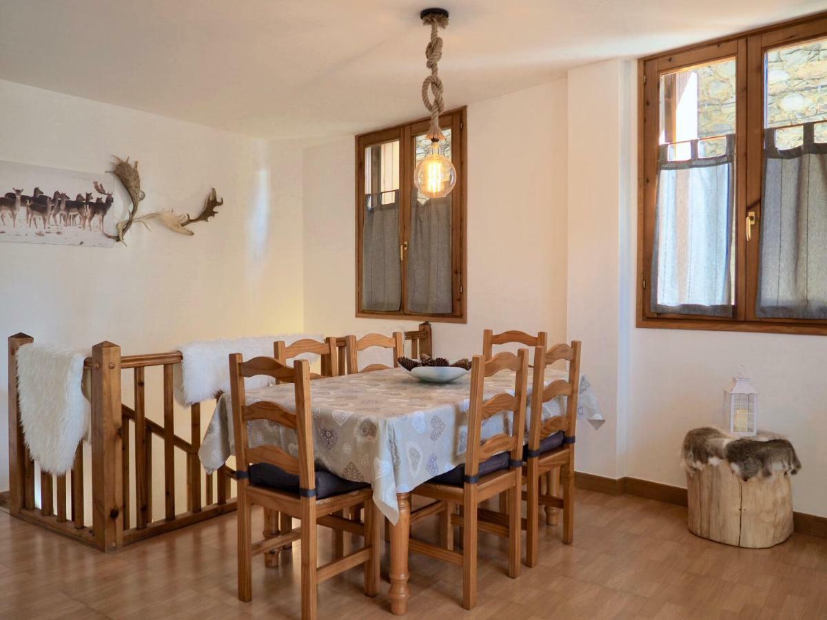 Vora Riu Apartment เอสเตร์รี ดาเนว ภายนอก รูปภาพ