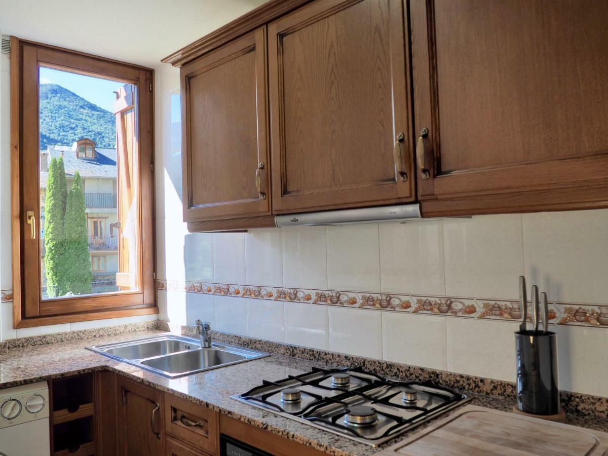 Vora Riu Apartment เอสเตร์รี ดาเนว ภายนอก รูปภาพ